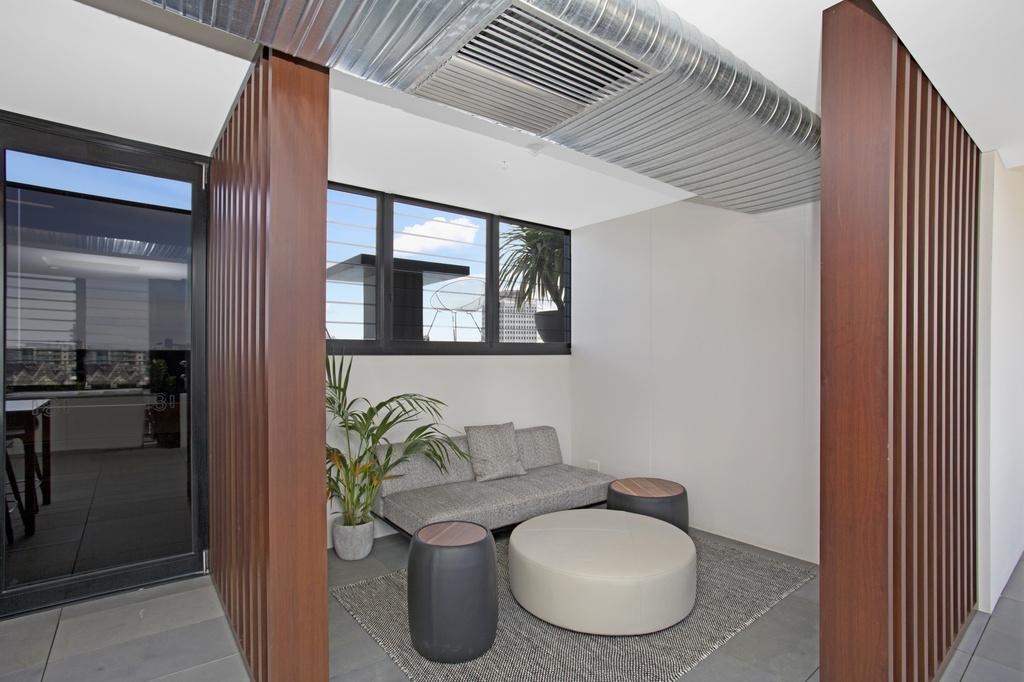 דירות מלבורן ☆ Heart Of St Kilda ☆ Infinity Pool+Parking+Wifi מראה חיצוני תמונה