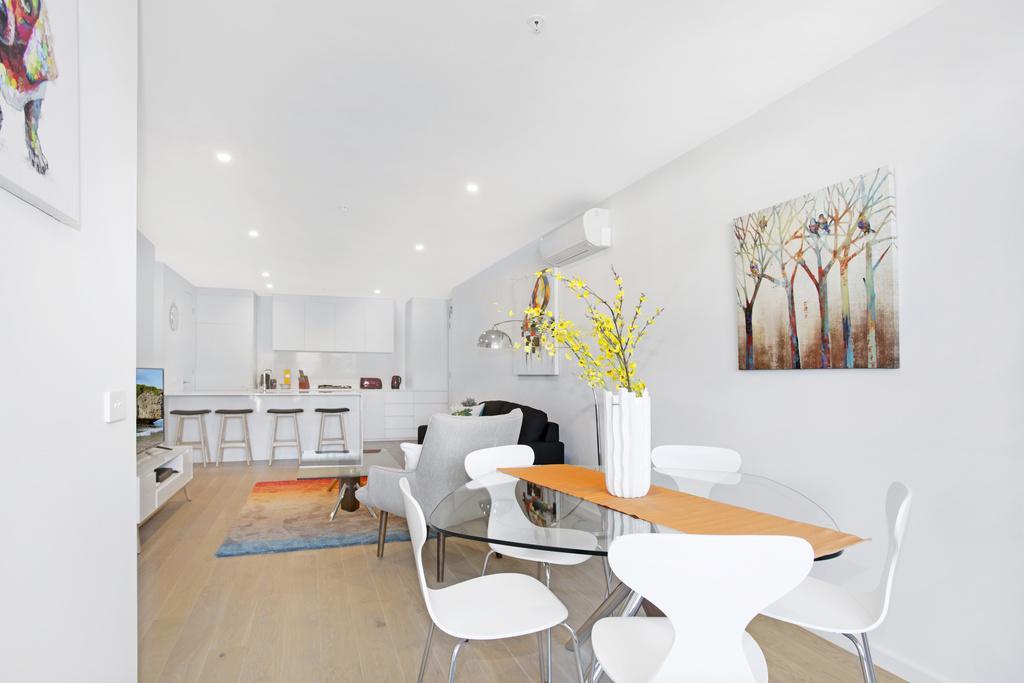 דירות מלבורן ☆ Heart Of St Kilda ☆ Infinity Pool+Parking+Wifi מראה חיצוני תמונה